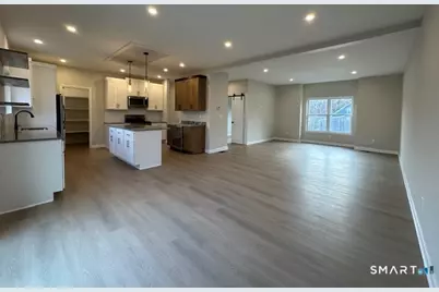 62 Soundview Avenue, Fairfield, CT 06825 - Photo 3