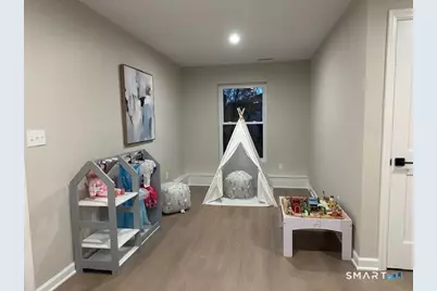 74 Soundview Avenue, Fairfield, CT 06825 - Photo 19