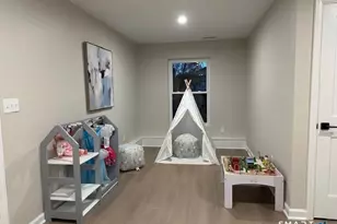 74 Soundview Ave, Fairfield, CT 06825 - Photo 19