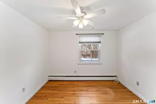 26 Appleblossom Ln, Newtown, CT 06470 - Photo 21