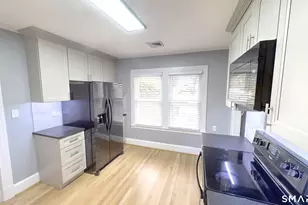 60 Woodmere Rd, West Hartford, CT 06119 - Photo 15