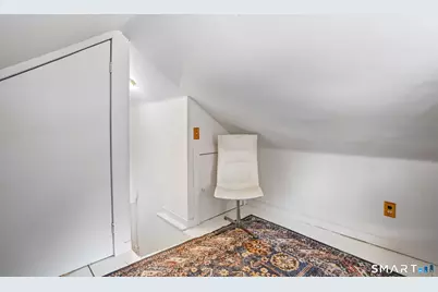 7 Peaceable Street, Redding, CT 06896 - Photo 17