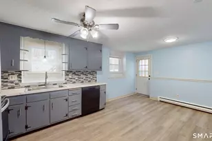 404 Park St, Bristol, CT 06010 - Photo 3