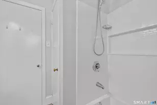 5 Faulkner Dr, East Lyme, CT 06357 - Photo 19