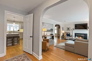 22 Ballard Dr, West Hartford, CT 06119 - Photo 5