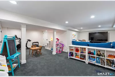 22 Ballard Drive, West Hartford, CT 06119 - Photo 31