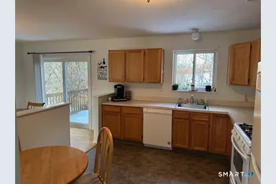 18 Kristen Court, East Haven, CT 06513 - Photo 5