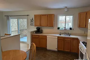 18 Kristen Ct, East Haven, CT 06513 - Photo 5