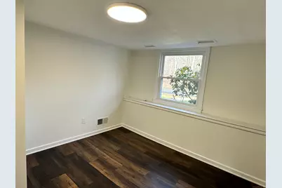 197 Brook Street, Hamden, CT 06514 - Photo 19