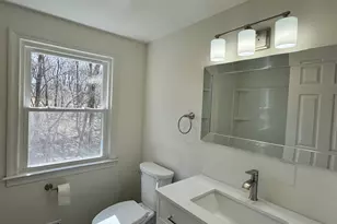 197 Brook St, Hamden, CT 06514 - Photo 17