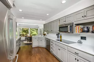 113 Rivergate Dr, Wilton, CT 06897 - Photo 7