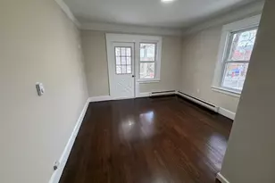 35 9th Ave, Danbury, CT 06810 - Photo 7