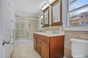 25 Fairchild Rd, Stratford, CT 06614 - Photo 19