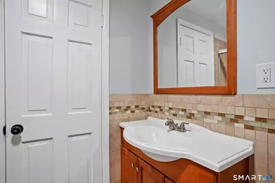 25 Fairchild Road, Stratford, CT 06614 - Photo 29