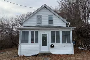 12 Mechanic St, Plainfield, CT 06354 - Photo 1