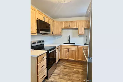 47 Bunce Drive, Manchester, CT 06040 - Photo 7