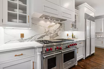 1421 Oenoke Ridge, New Canaan, CT 06840 - Photo 9