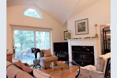 230 Saugatuck Avenue #APT 18, Westport, CT 06880 - Photo 3