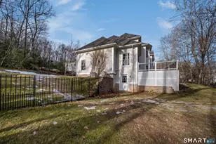 123 Bridgewater Dr, Avon, CT 06001 - Photo 33