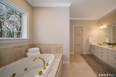 123 Bridgewater Drive, Avon, CT 06001 - Photo 23