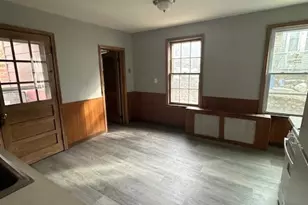 77 Alma St, Waterbury, CT 06705 - Photo 5