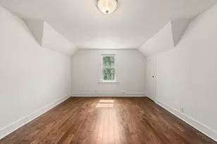 318 Suburban Ave, Fairfield, CT 06825 - Photo 21