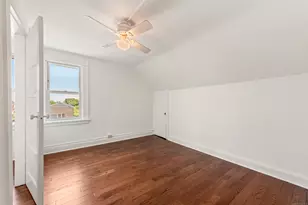 318 Suburban Ave, Fairfield, CT 06825 - Photo 31