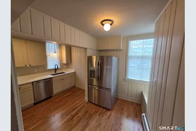 214 Broadway #APT 1, Norwich, CT 06360 - Photo 5