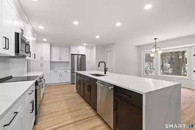 7 Canterbury Lane, Monroe, CT 06468 - Photo 11