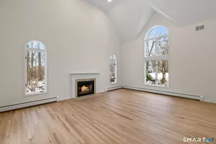 7 Canterbury Ln, Monroe, CT 06468 - Photo 5