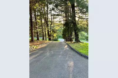 4 Santa Lane #In-Law, New Milford, CT 06776 - Photo 17