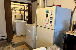 4 Santa Ln, New Milford, CT 06776 - Photo 11