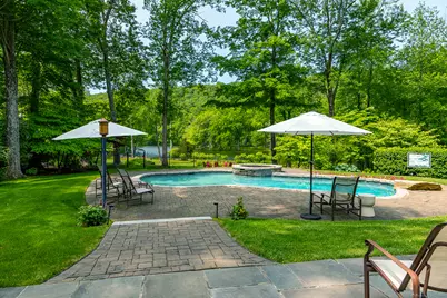 8 Heritage Island Road, New Fairfield, CT 06812 - Photo 33