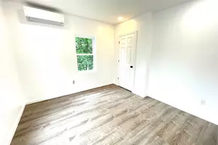 32 Lester St, Ansonia, CT 06401 - Photo 3