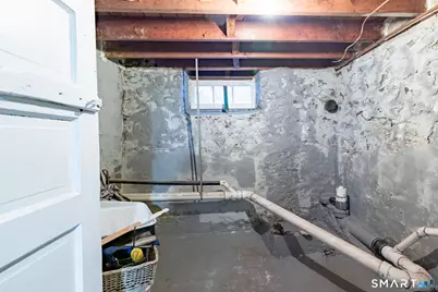 59 Macnamara Street, Waterbury, CT 06708 - Photo 33