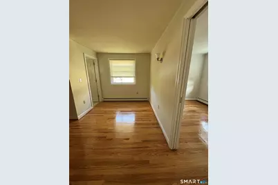 90 Kibbe Street, Hartford, CT 06106 - Photo 5