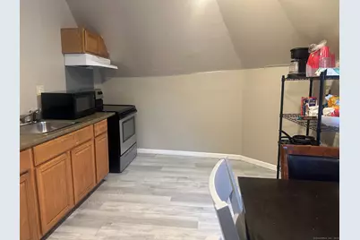 915 Asylum Avenue, Hartford, CT 06105 - Photo 11