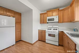 155 Cottonwood Rd, Newington, CT 06111 - Photo 5