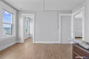 73 South St, Waterbury, CT 06706 - Photo 11