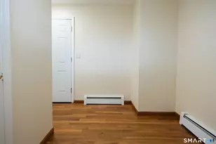 138 Infield St, Bridgeport, CT 06606 - Photo 9