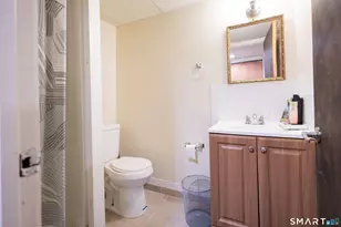 138 Infield St, Bridgeport, CT 06606 - Photo 31