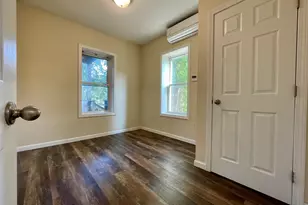 14 Dwight St, Bristol, CT 06010 - Photo 9