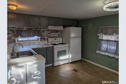 155 North Ivy Street #TRLR 26, Branford, CT 06405 - Photo 9