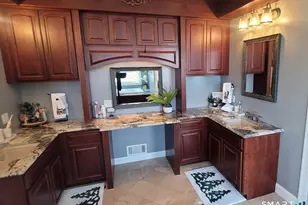 1461 Bunker Hill Rd, Watertown, CT 06795 - Photo 11