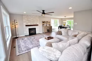 34 W River Rd, East Windsor, CT 06088 - Photo 7