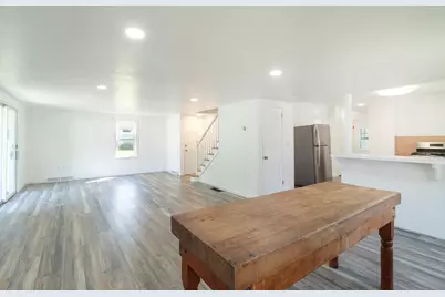 38 Mohican Road, Old Saybrook, CT 06475 - Photo 17