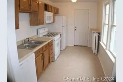 49 Culloden Road #1, Stamford, CT 06902 - Photo 3