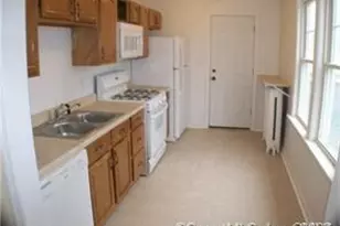 49 Culloden Rd, Stamford, CT 06902 - Photo 3