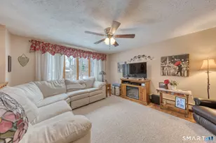 4 Arrow Dr, Plymouth, CT 06786 - Photo 9