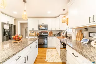 100 Squaw Rock Rd, Plainfield, CT 06354 - Photo 13